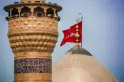 صورة قريبة لقبة الإمام الحسين (عليه السلام)