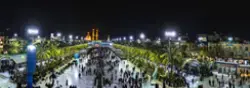 صورة جميلة لمرقد أبي الفضل العباس من ما بين الحرمين ليلاً